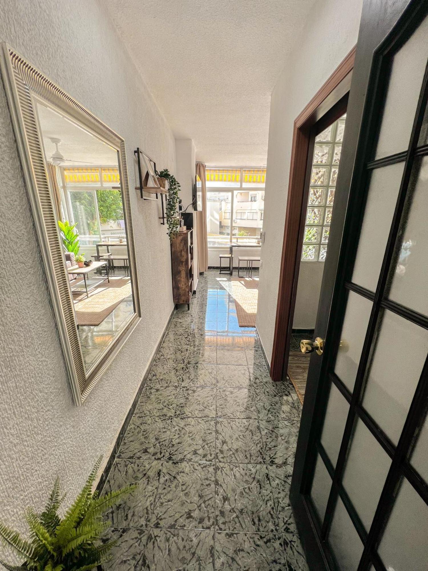 Appartement Cozy And Bright Flat With Pool à Torremolinos Extérieur photo