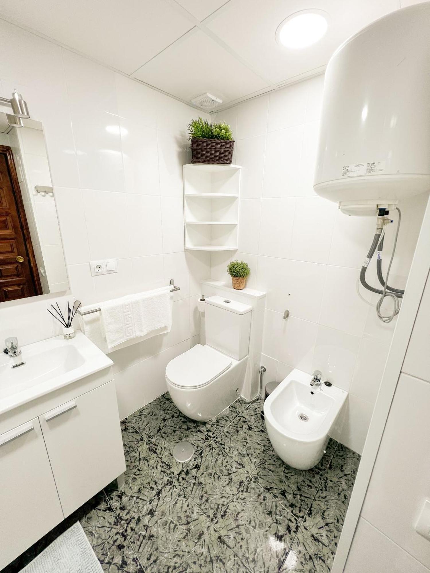 Appartement Cozy And Bright Flat With Pool à Torremolinos Extérieur photo