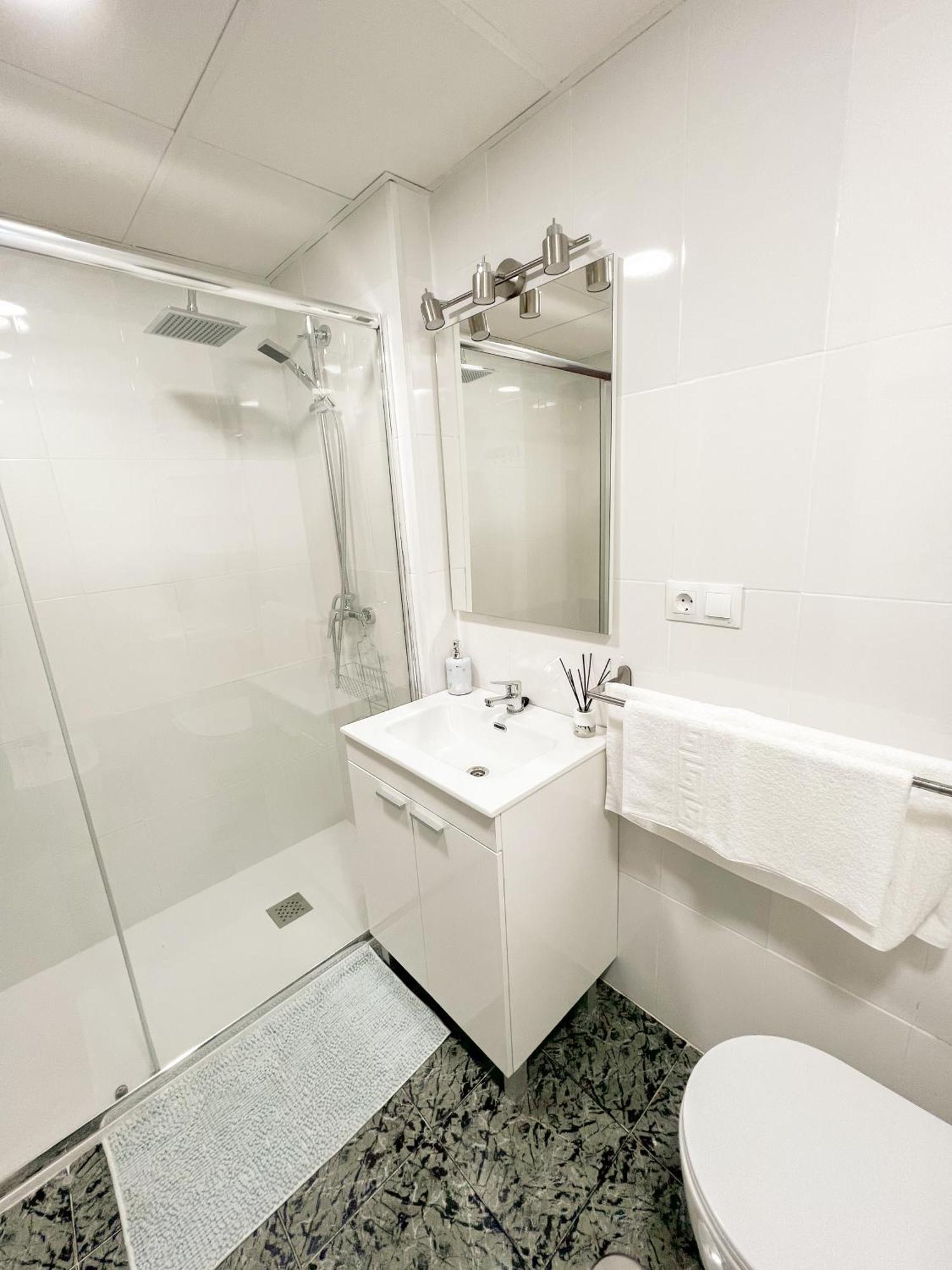 Appartement Cozy And Bright Flat With Pool à Torremolinos Extérieur photo