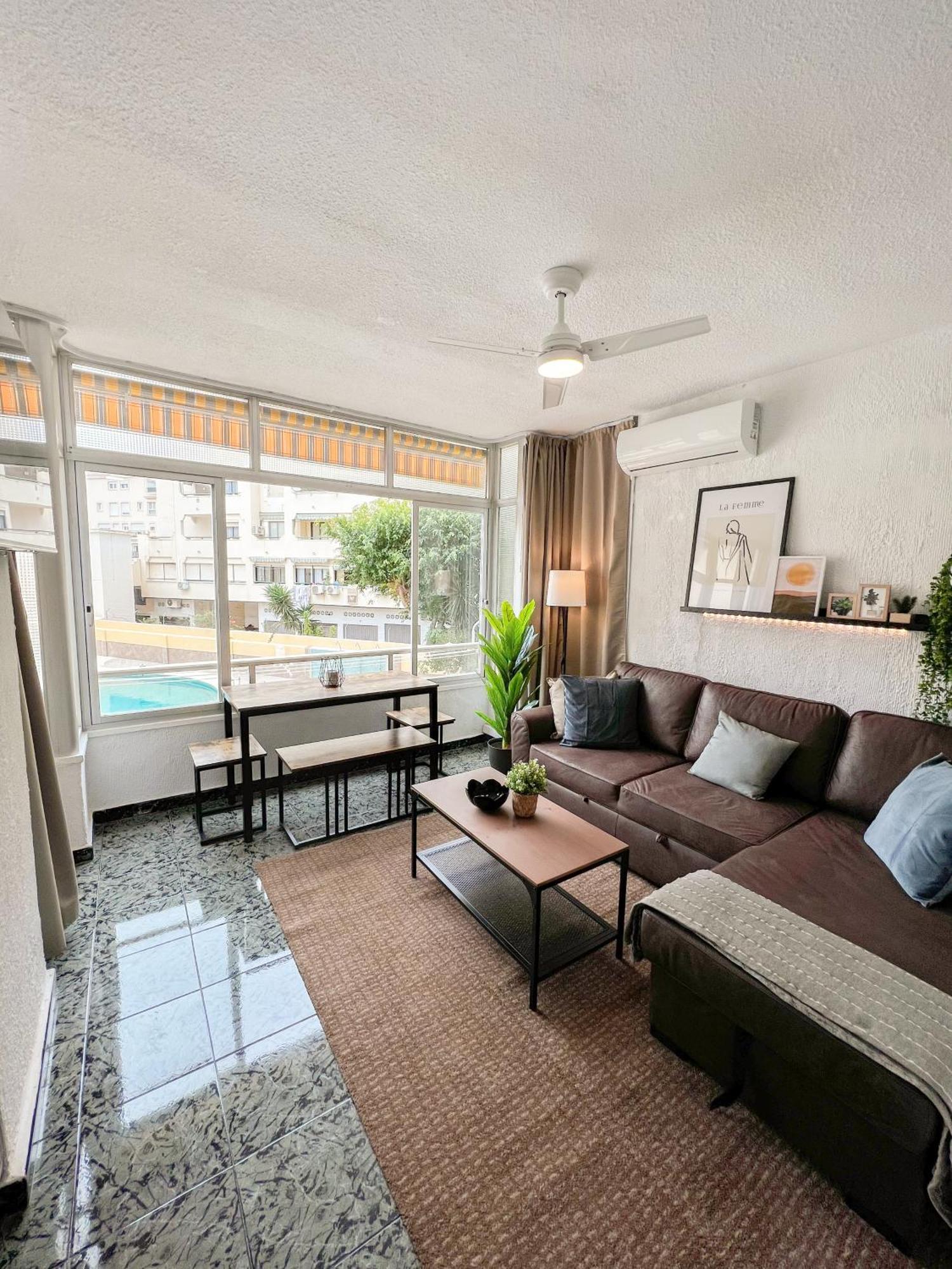 Appartement Cozy And Bright Flat With Pool à Torremolinos Extérieur photo